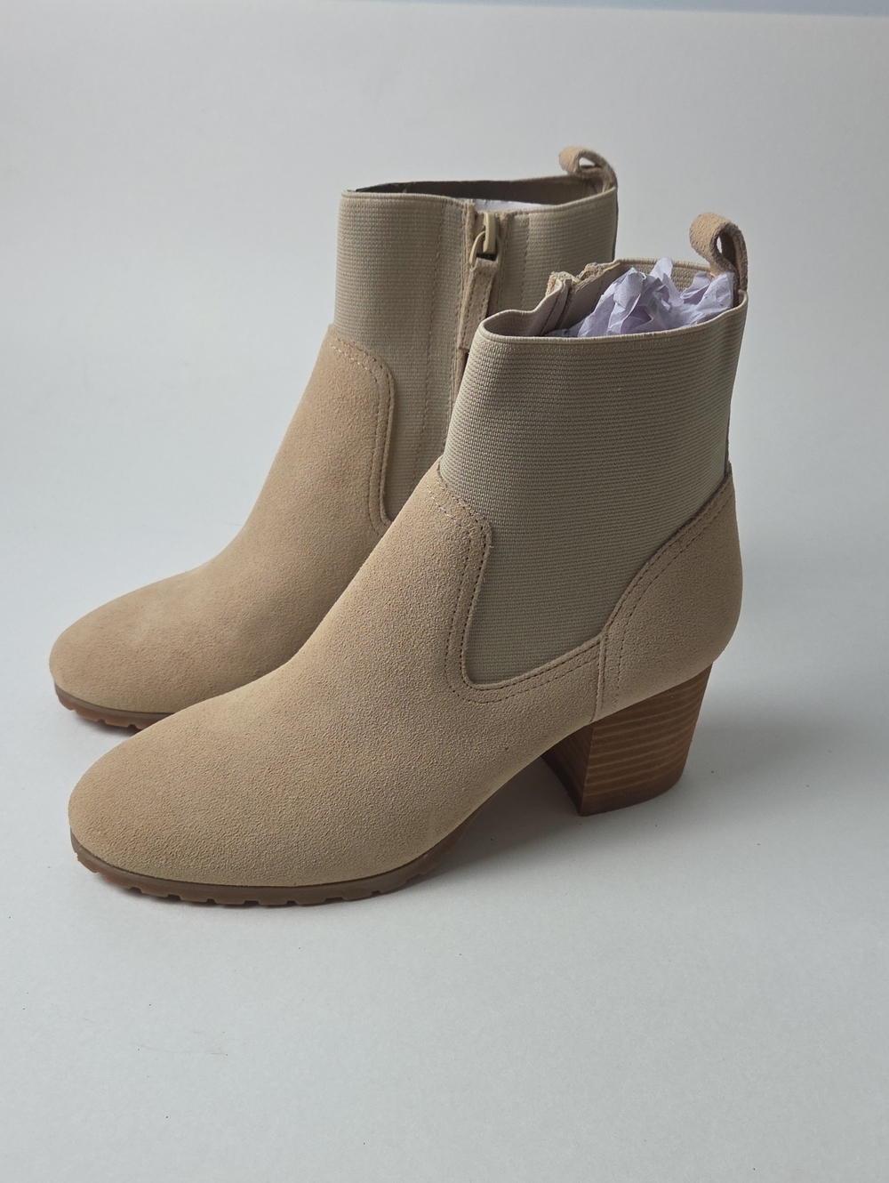 Violet & Red Loaded Knit Cuff Women's Tan Bootie, Size 7